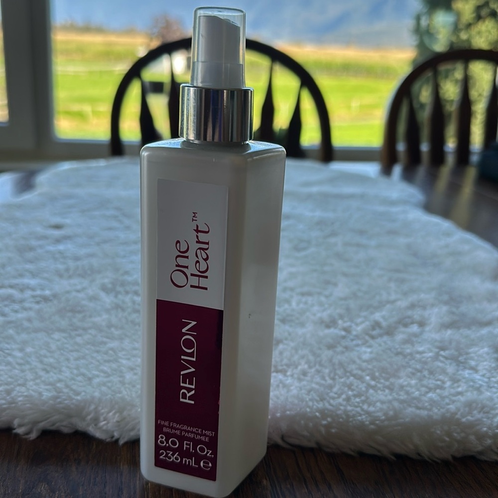 Revlon fine fragrance mist